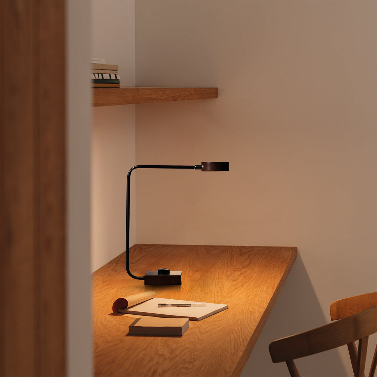 Modern Table Lamp Adjustable Metal Design - Product detail 15