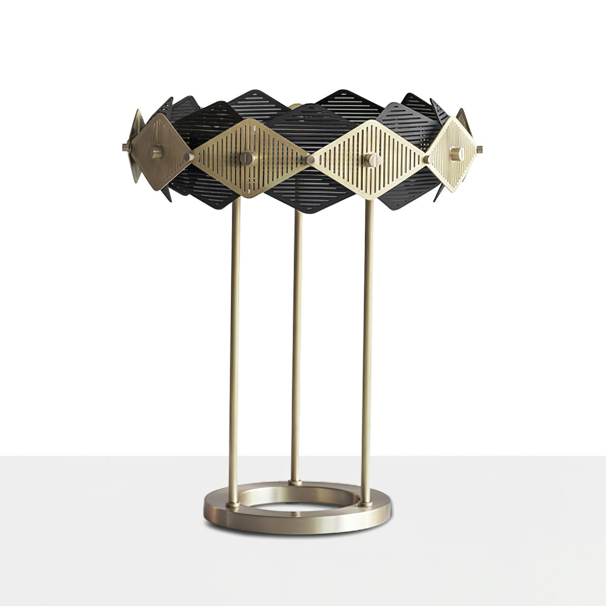 Modern Table Lamp Gold Diamond Metal Shade Design - Product detail 5