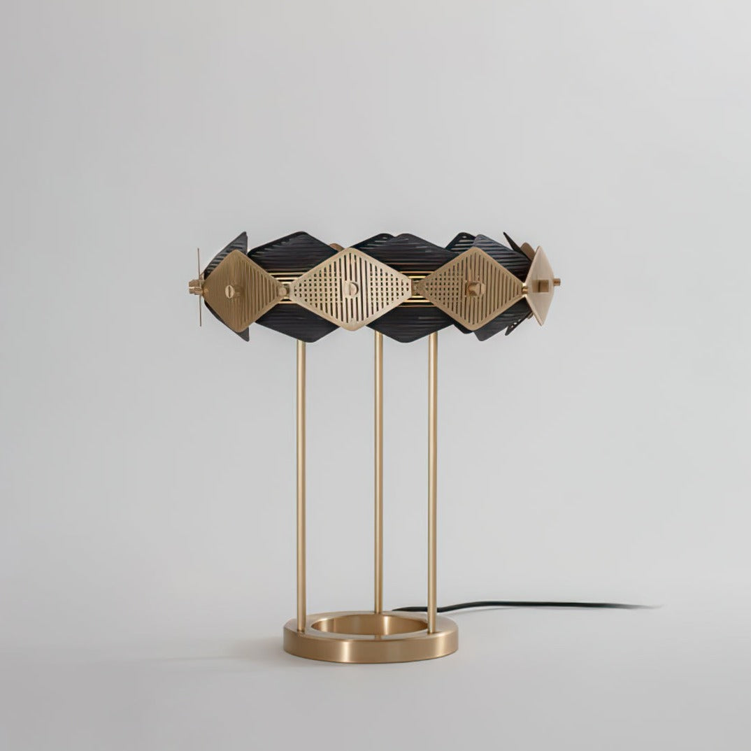 Modern Table Lamp Gold Diamond Metal Shade Design - Product detail 7