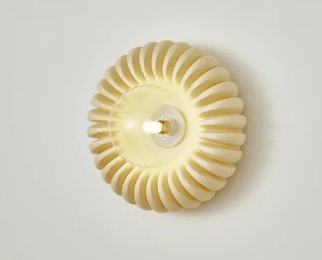 Modern Wall Sconce  Fluted Resin Design With LED Light - Product detail 9