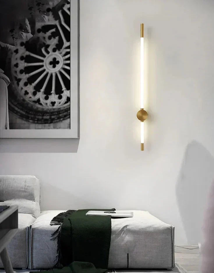 Vertical LED Wall Lamp Brushed Brass and White Design - Product detail 11