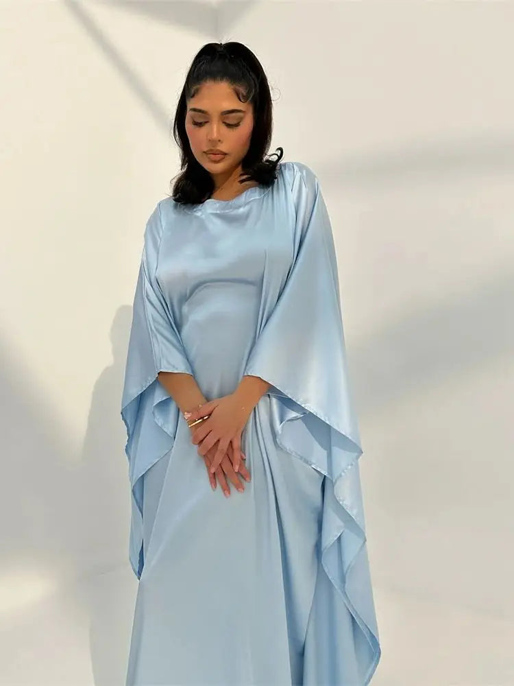 Elegant Maxi Dress Flowing Cloak Sleeves Design - Product detail 5