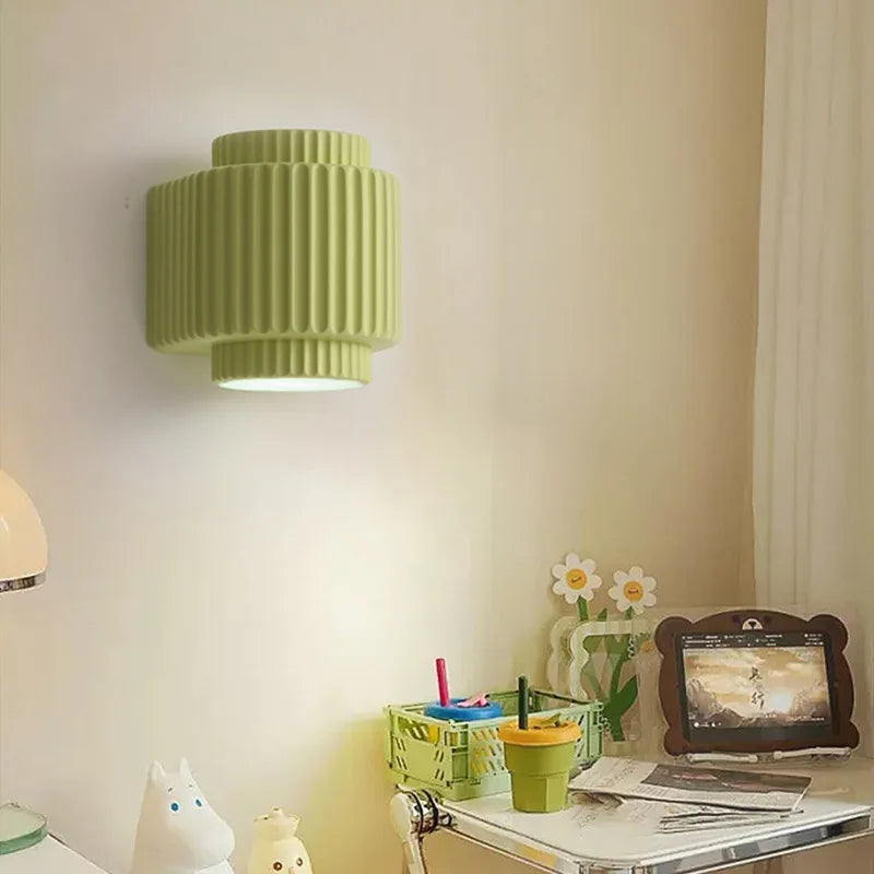 Modern Wall Sconce Ribbed Resin Design - Product detail 5