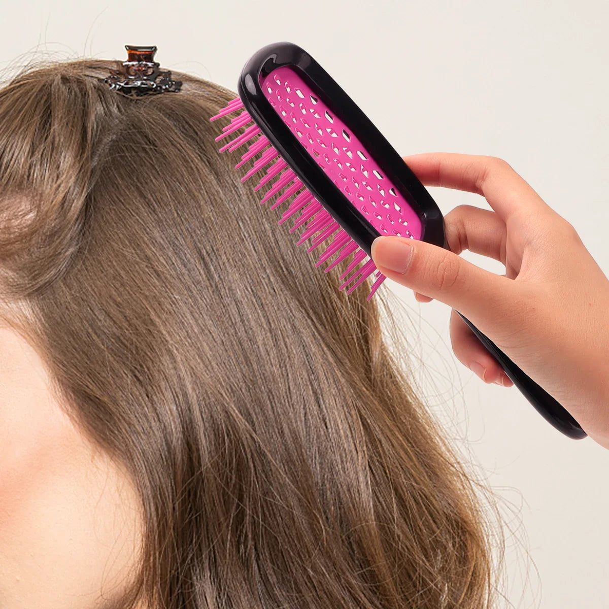 Professional Detangling Brush  Air Cushion Design For All Hair Types - Product detail 6