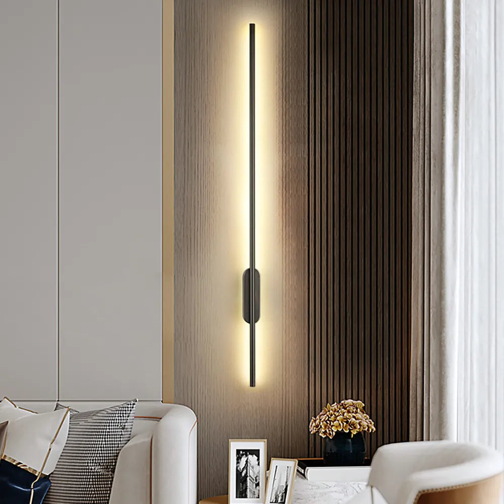 Modern LED Wall Sconce Linear Gold Metal Design - Detailed view
