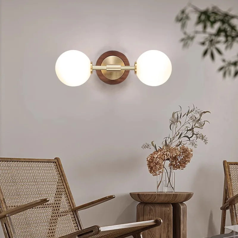 Modern Dual Globe Wall Light Brass Wood Accent Design - Product detail 4