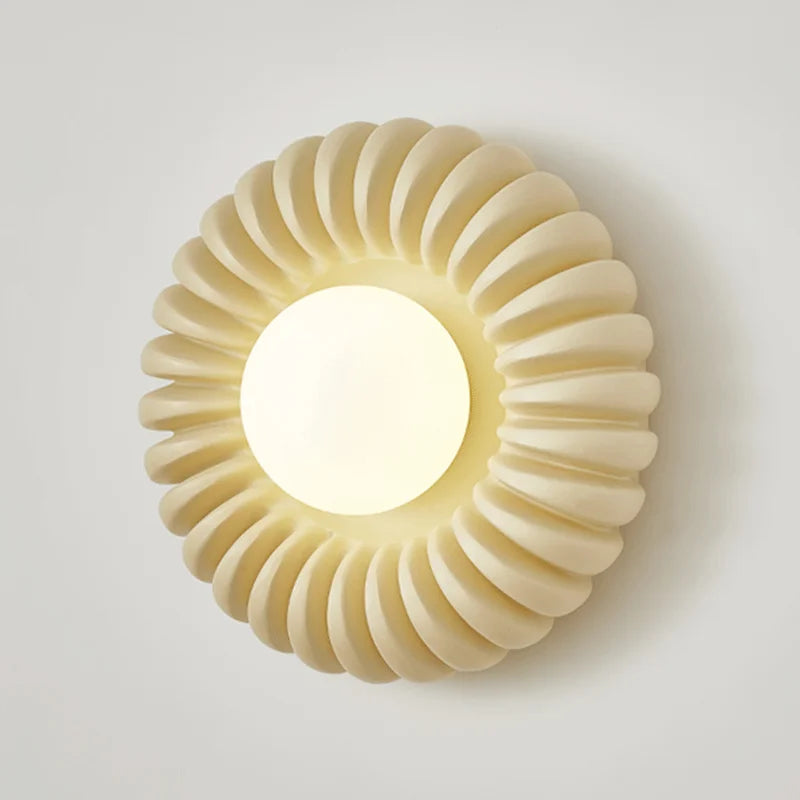 Modern Wall Sconce Fluted Resin Design With LED Light - Product detail 10