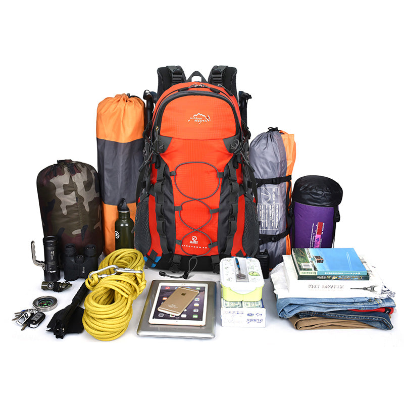 Hiking Backpack 40L Durable Alpine Design With Bungee System - Detailed view