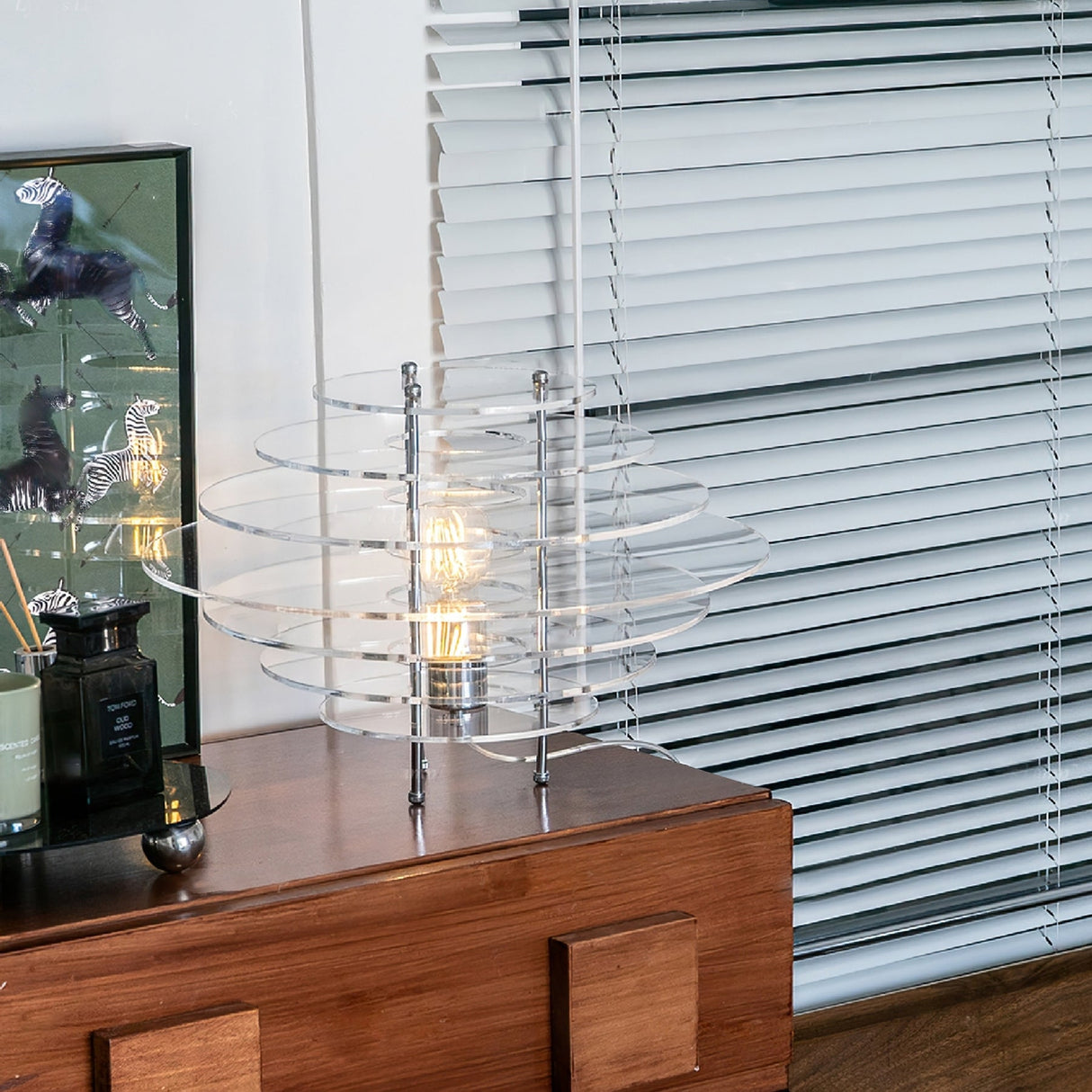 Modern Acrylic Table Lamp Chrome Layered Design - Detailed view