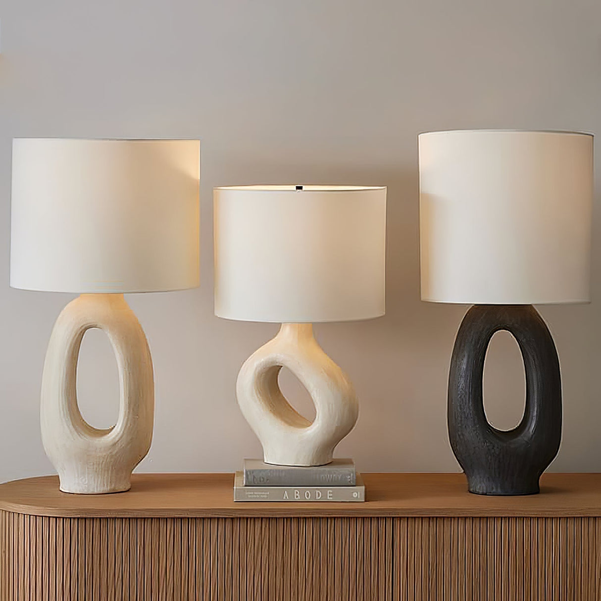 Modern Resin Table Lamp Sculptural Base with Linen Shade - Product detail 4