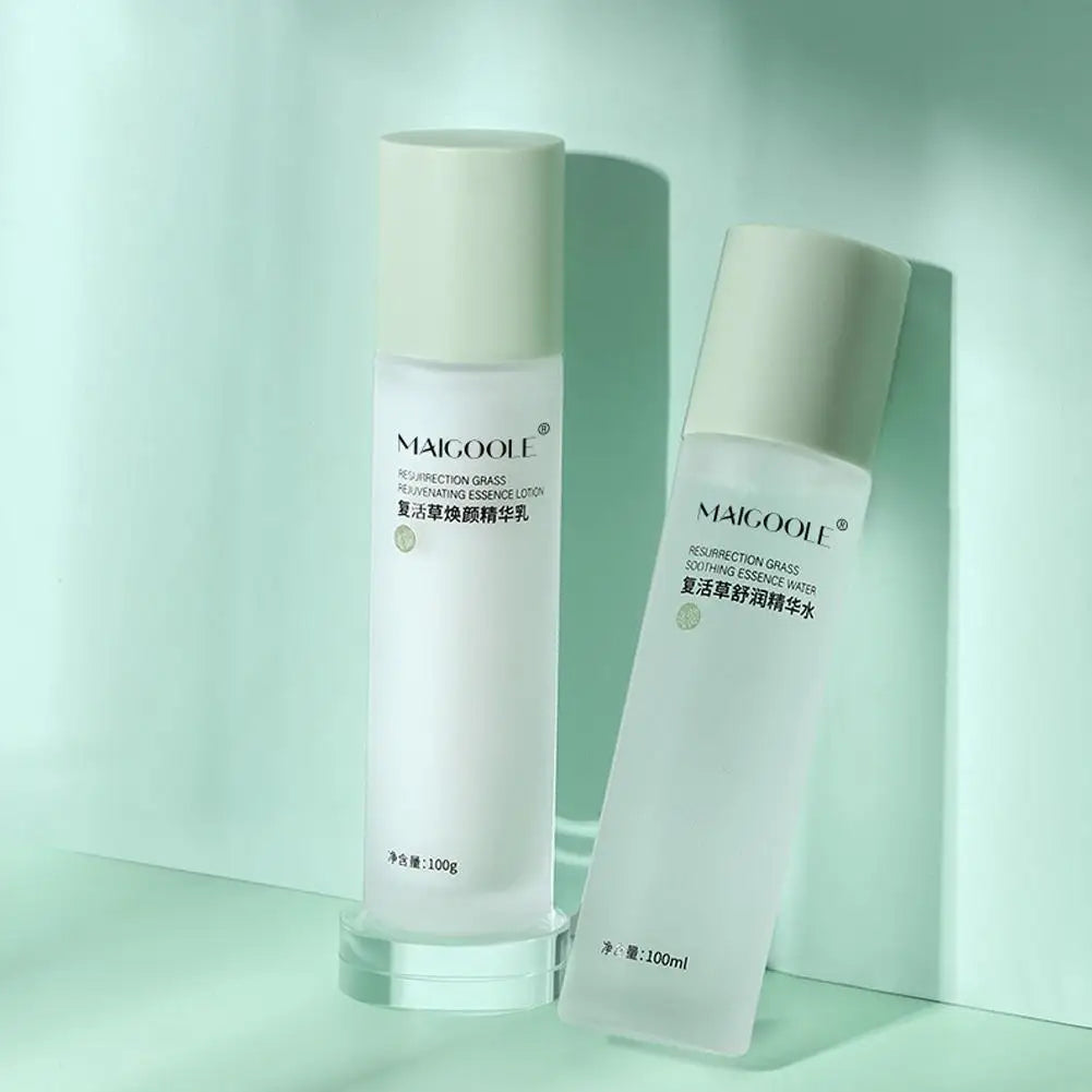 Hydrating Essence Toner  Soothing Acne Care Formula - Detailed view