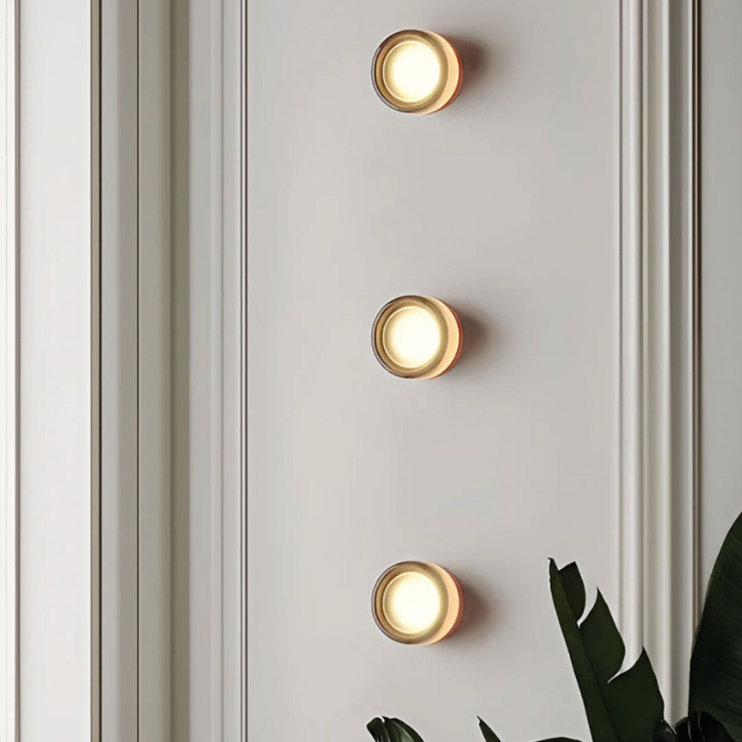 Modern Wall Light Metallic Glass Dimpled Design - Detailed view
