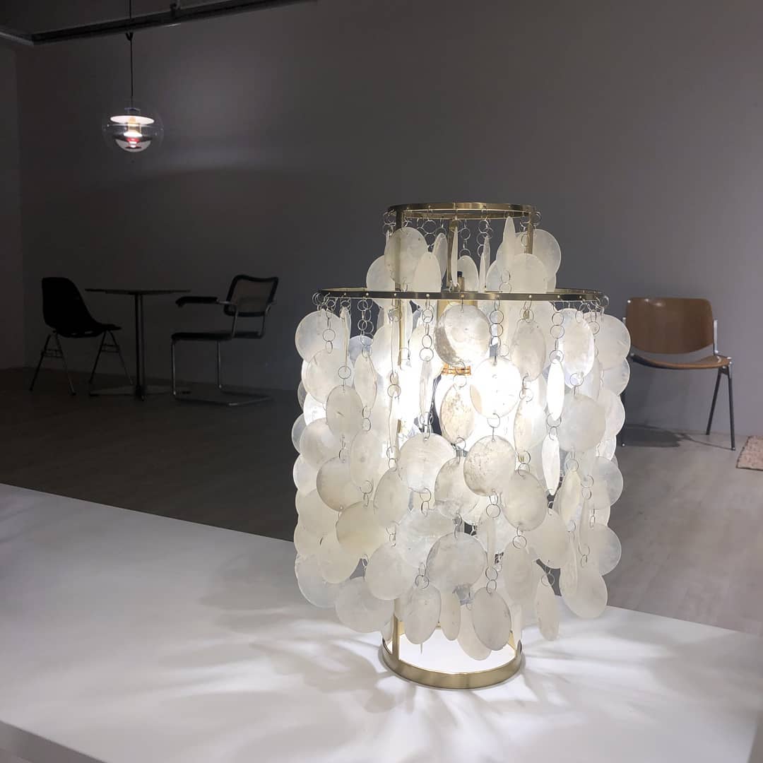 Seashell Table Lamp Mother of Pearl Cascading Design - Product detail 4