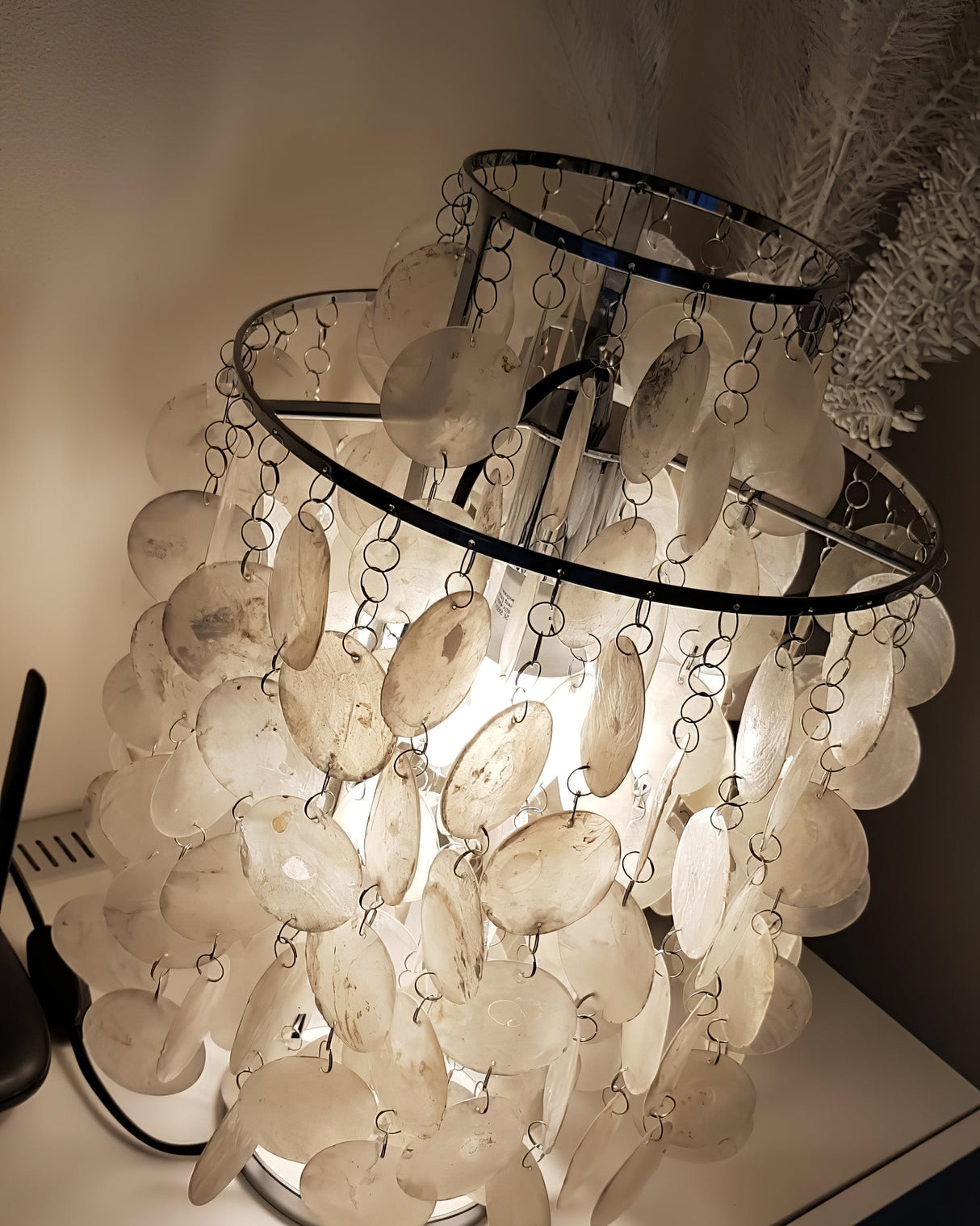 Seashell Table Lamp Mother of Pearl Cascading Design - Product detail 32