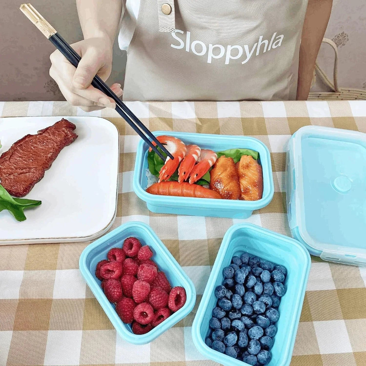 Collapsible Silicone Food Containers Leak-Proof Storage Set - Product example