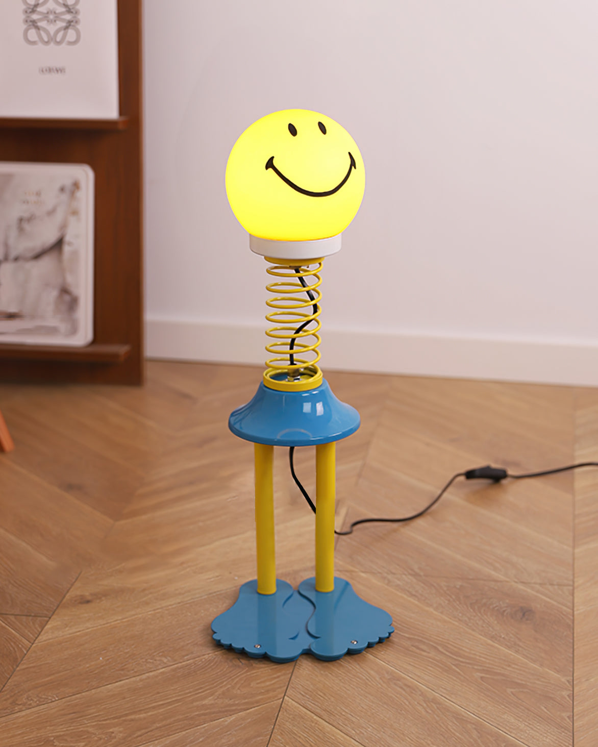 Modern Spring Table Lamp Yellow Smiley Design - Product detail 6