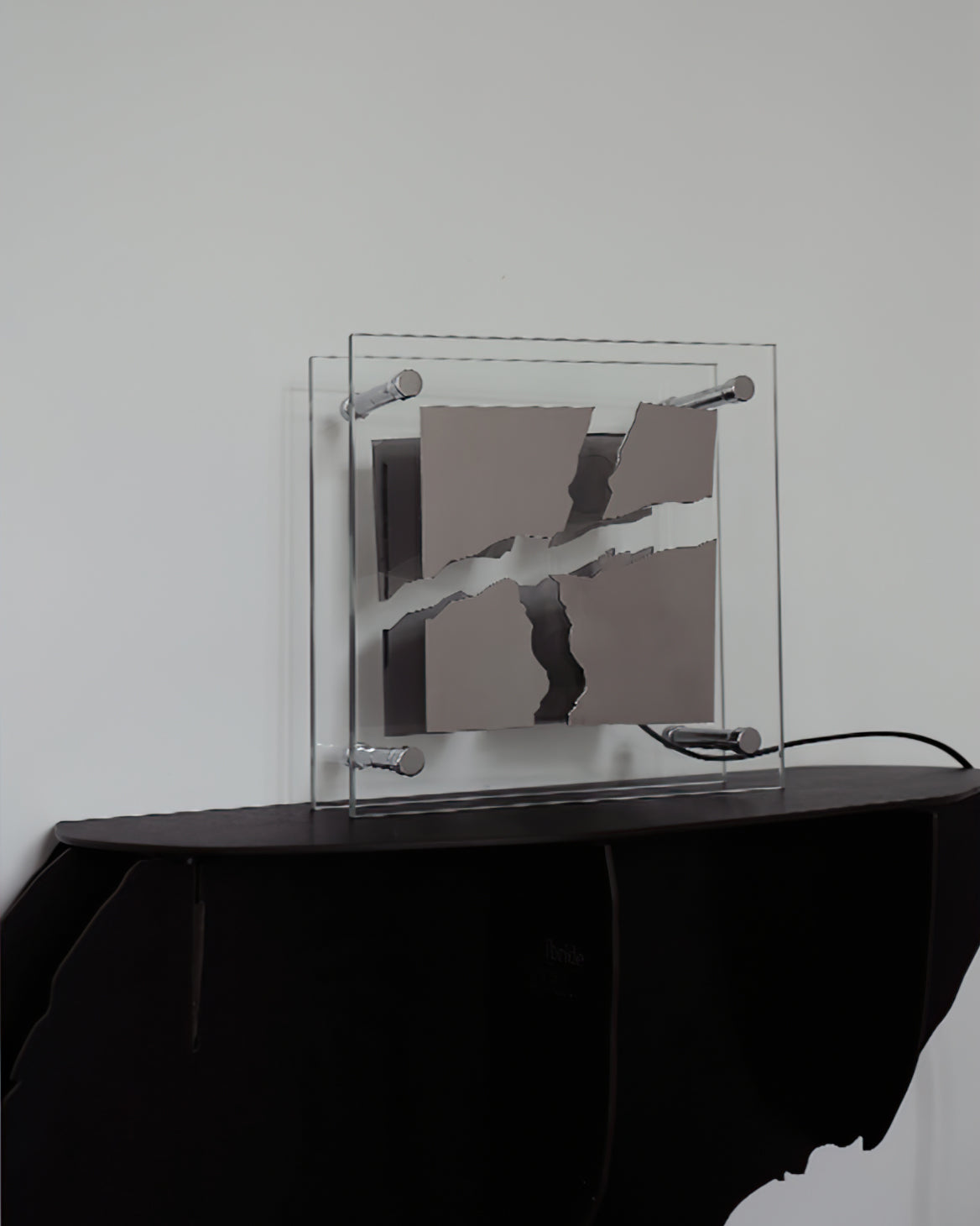 Modern Glass Table Lamp Square Geometric Design - Product detail 4