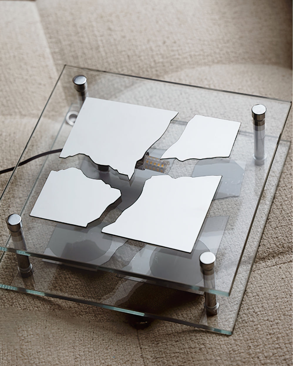 Modern Glass Table Lamp Square Geometric Design - Product detail 6