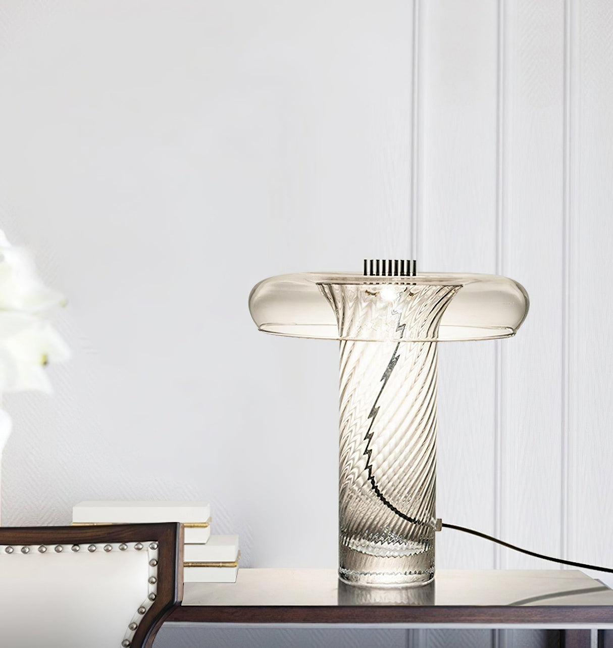 Modern Glass Table Lamp Spiral Crystal Design - Product detail 4