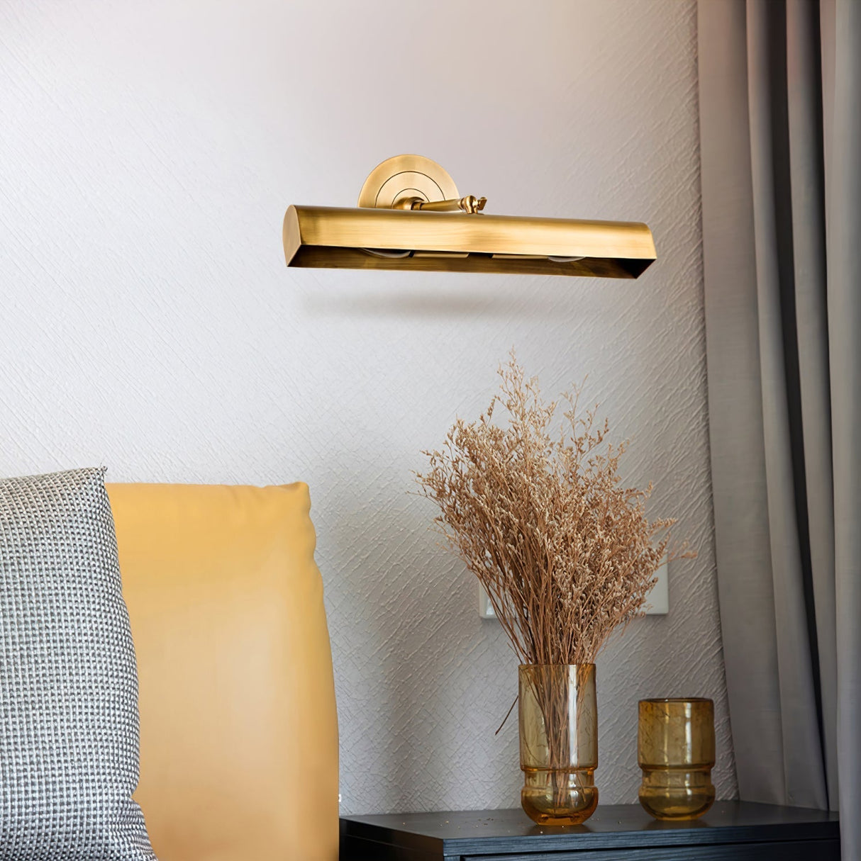 Modern Gold Wall Lamp Linear Brass Finish - Product detail 7