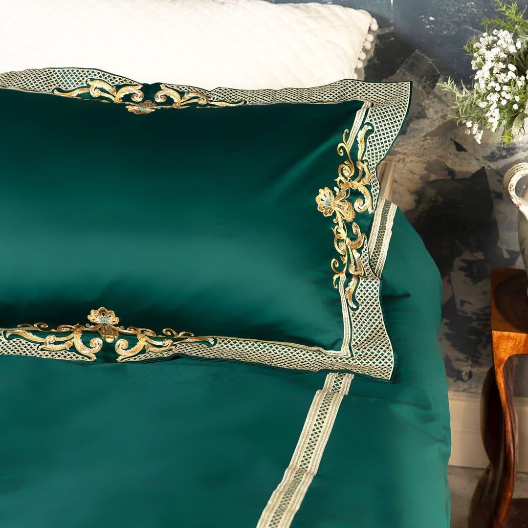 Luxury Egyptian Cotton Bedding  Green Embroidered Duvet Set - Detailed view