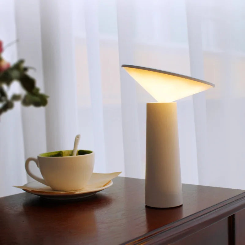 Modern Table Lamp Wireless Minimalist Design - Product showcase
