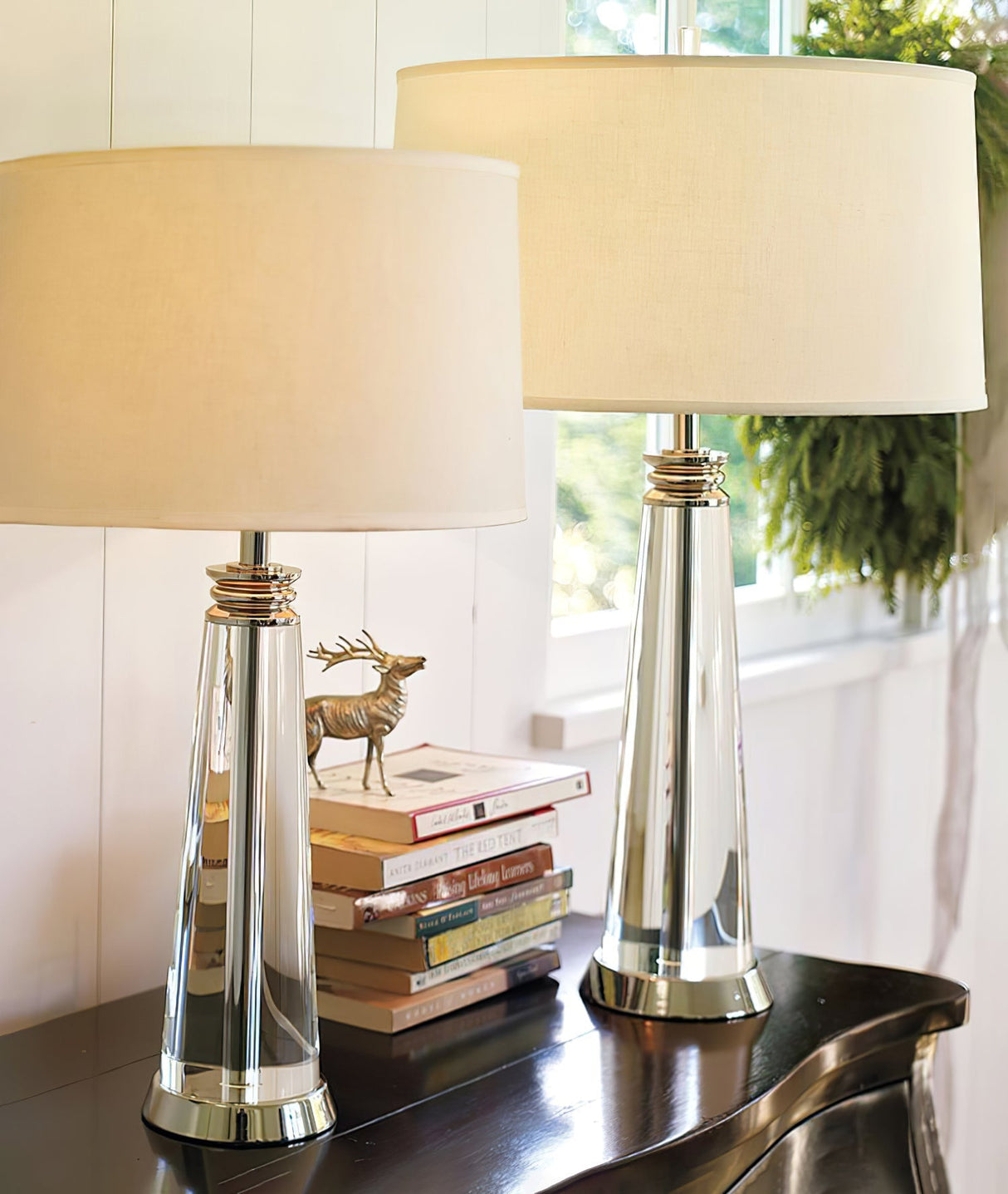 Crystal Table Lamp Tapered Column Design - Product example