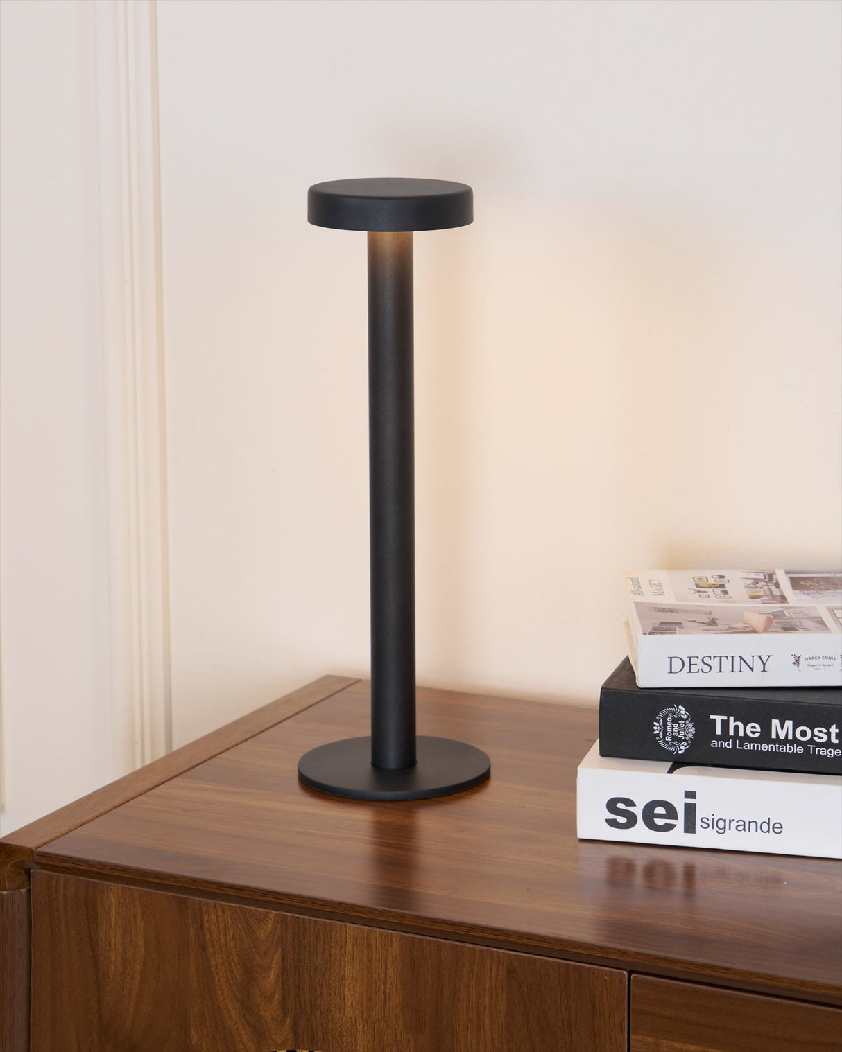 Modern LED Table Lamp Magnetic Base Portable Design - Product detail 18