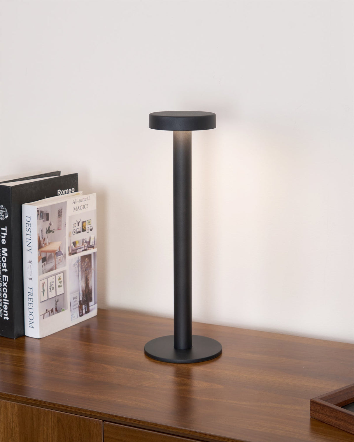 Modern LED Table Lamp Magnetic Base Portable Design - Product detail 17