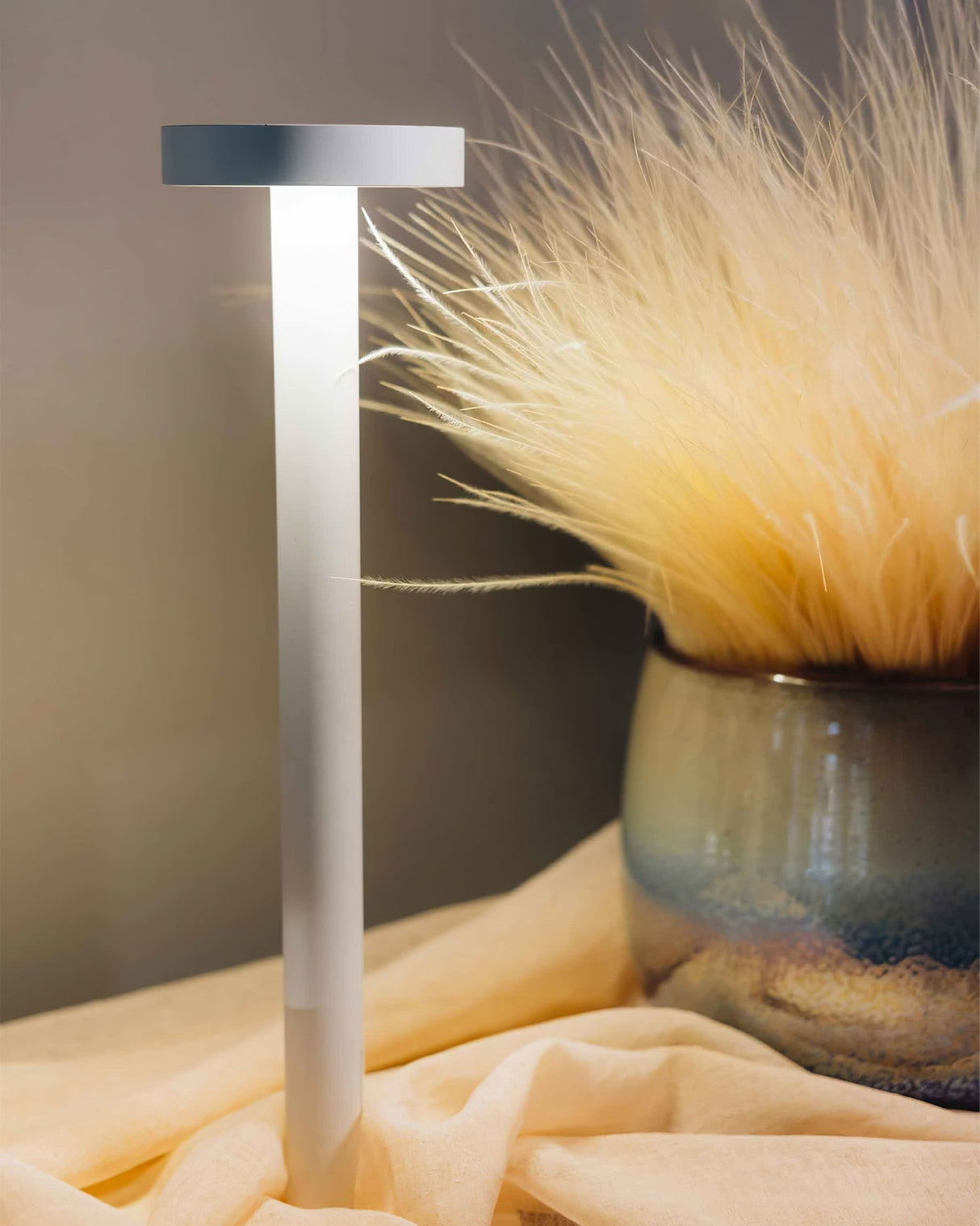 Modern LED Table Lamp Magnetic Base Portable Design - Product detail 39