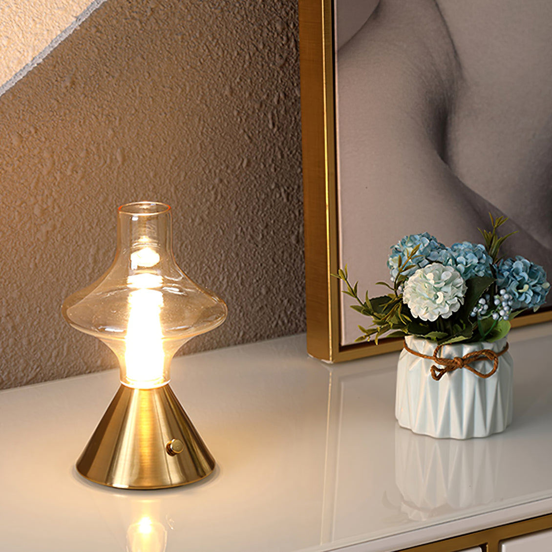 Vintage Table Lamp Glass Hourglass Design - Detailed view