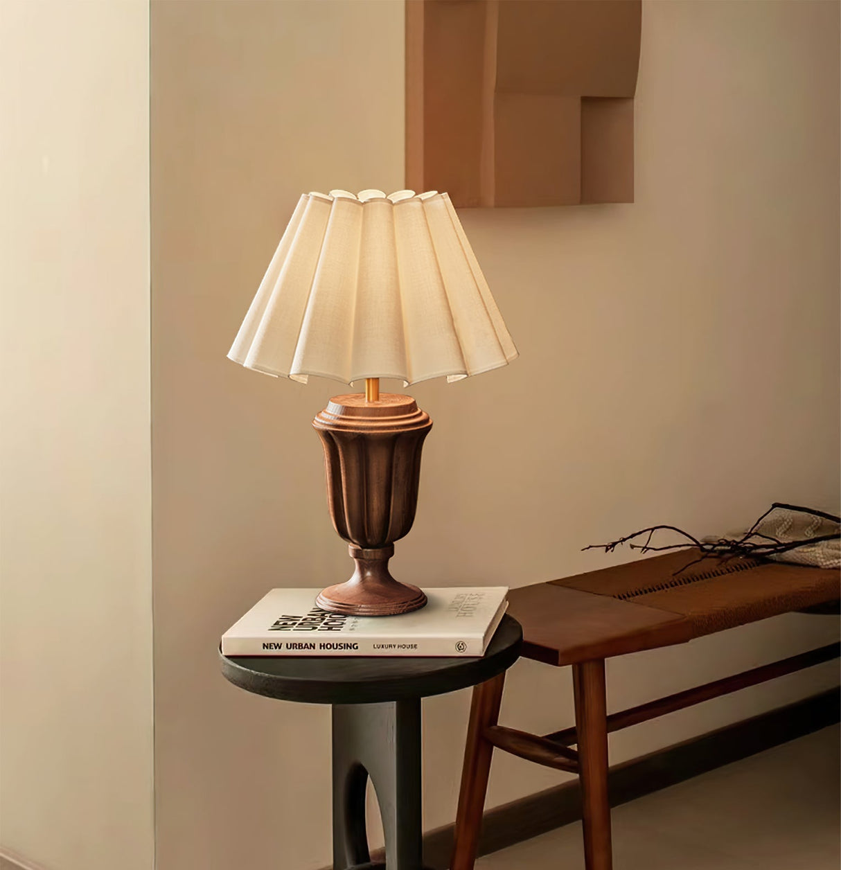 Classic Table Lamp Pleated Wood Base With Fabric Shade - Product detail 10