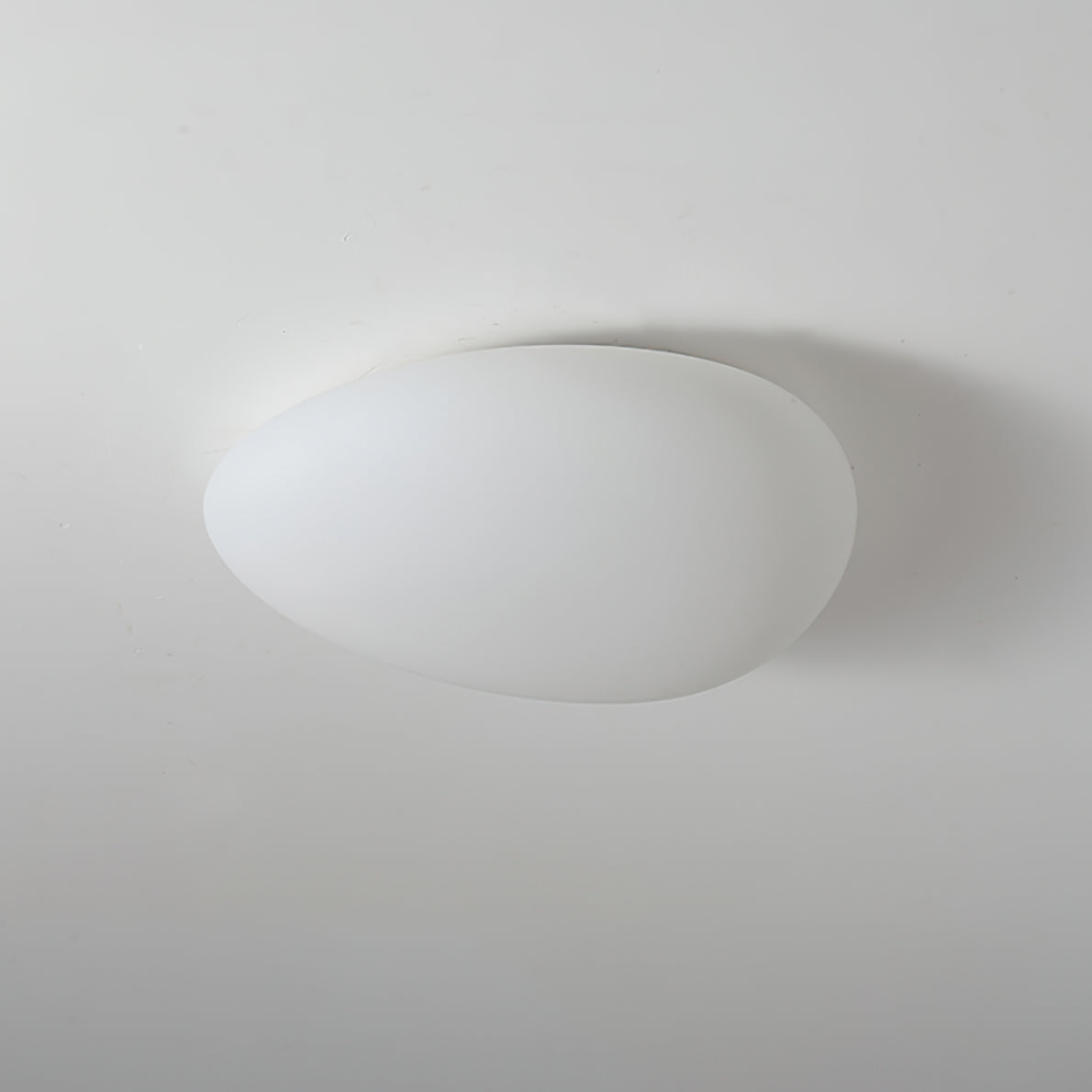 Modern LED Ceiling Light Minimalist White Oval Design - Product detail 12
