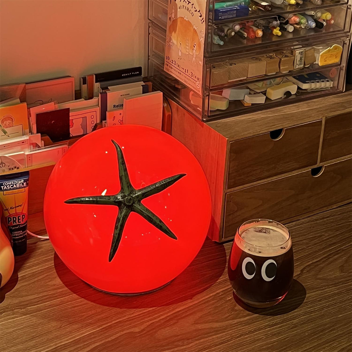 Tomato Table Lamp Playful LED Resin Design - Product detail 29