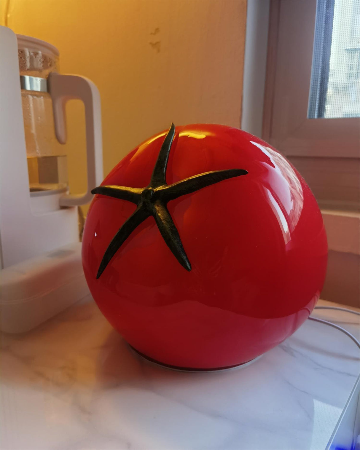 Tomato Table Lamp Playful LED Resin Design - Product detail 13