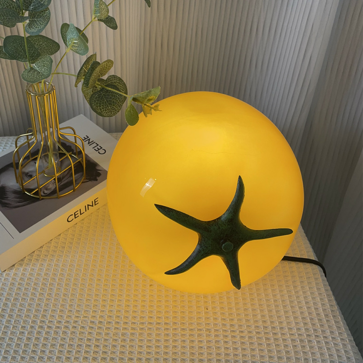 Tomato Table Lamp Modern Food-Inspired LED Design - Product detail 7