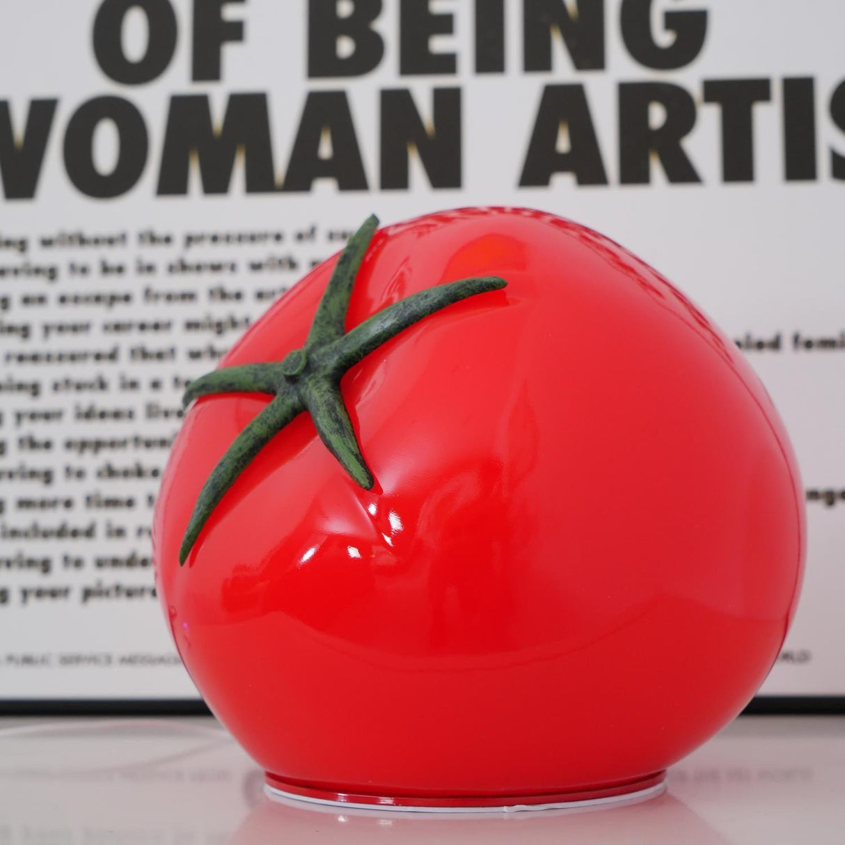 Tomato Table Lamp Playful LED Resin Design - Product detail 10