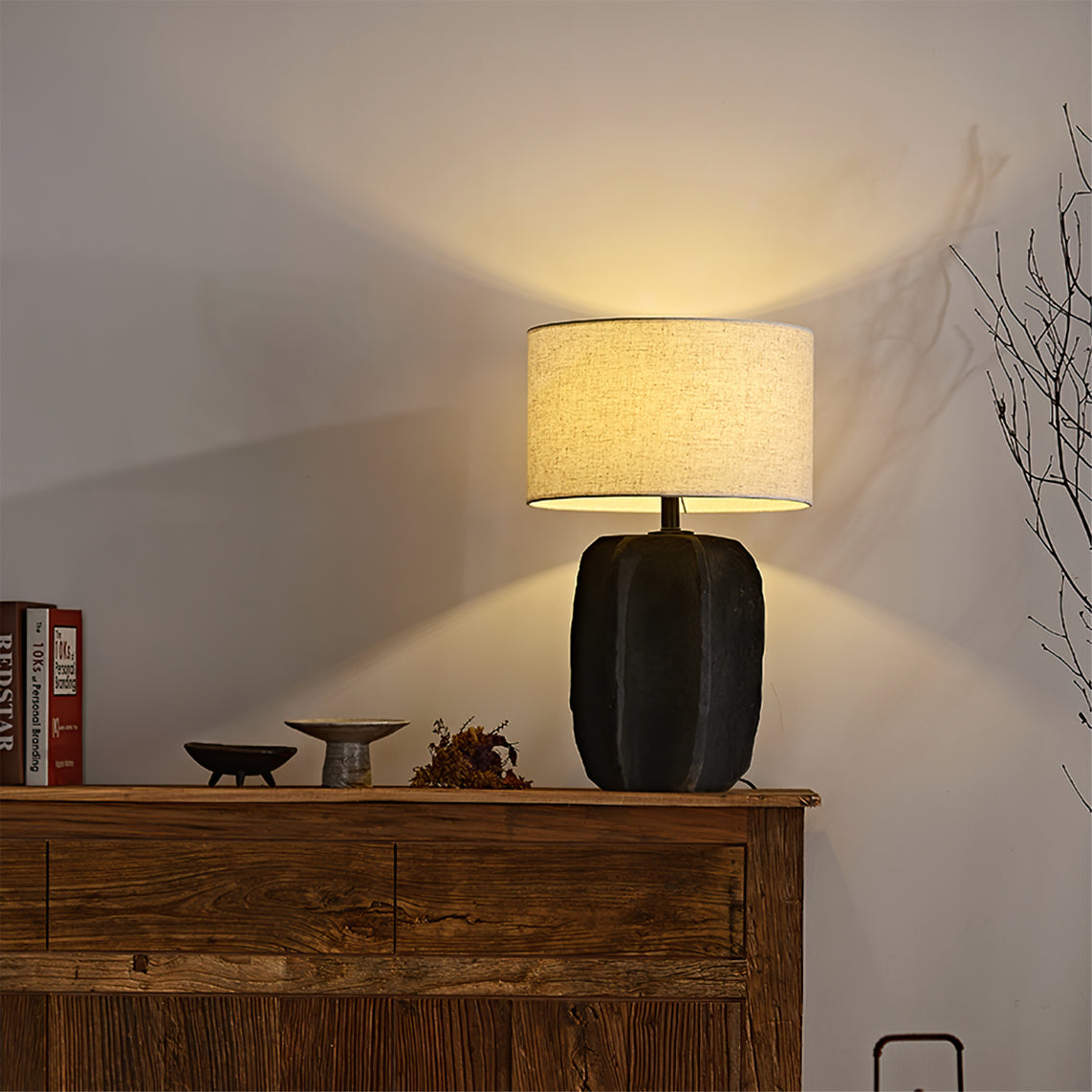 Modern Ceramic Table Lamp Ribbed Base Design - Product detail 4