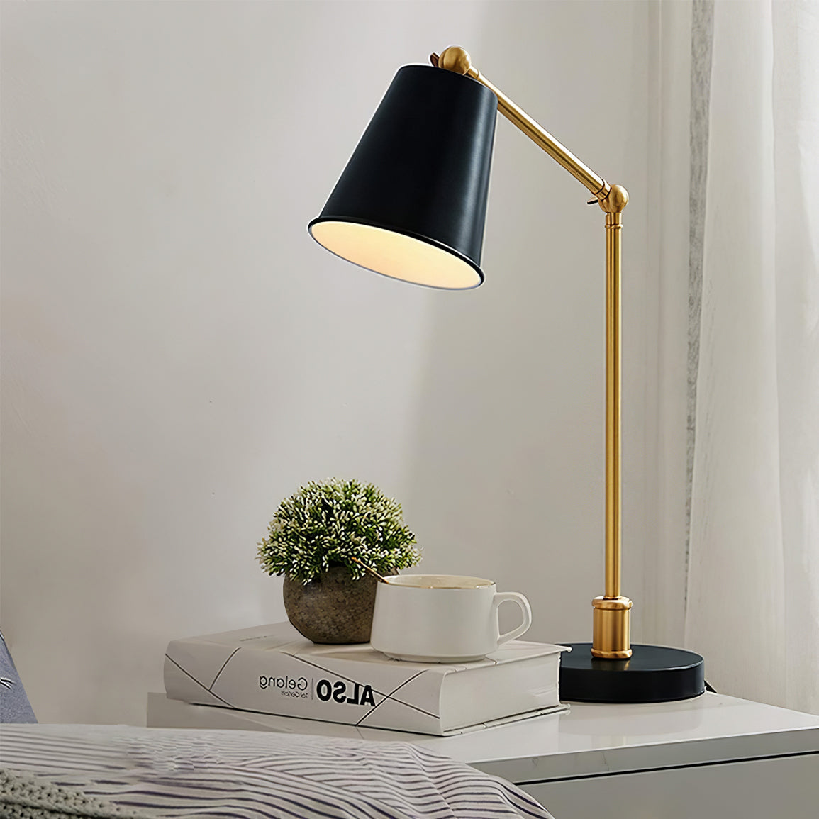 Modern Task Desk Lamp Brass and Black Metal Design - Detailed view