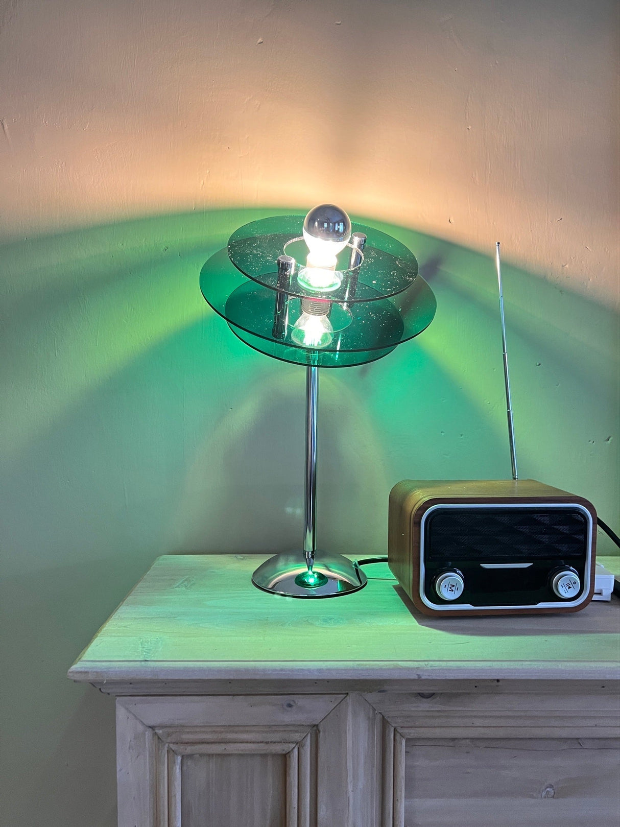 Modern Geometric Table Lamp Orange Acrylic Disc Design - Product detail 22