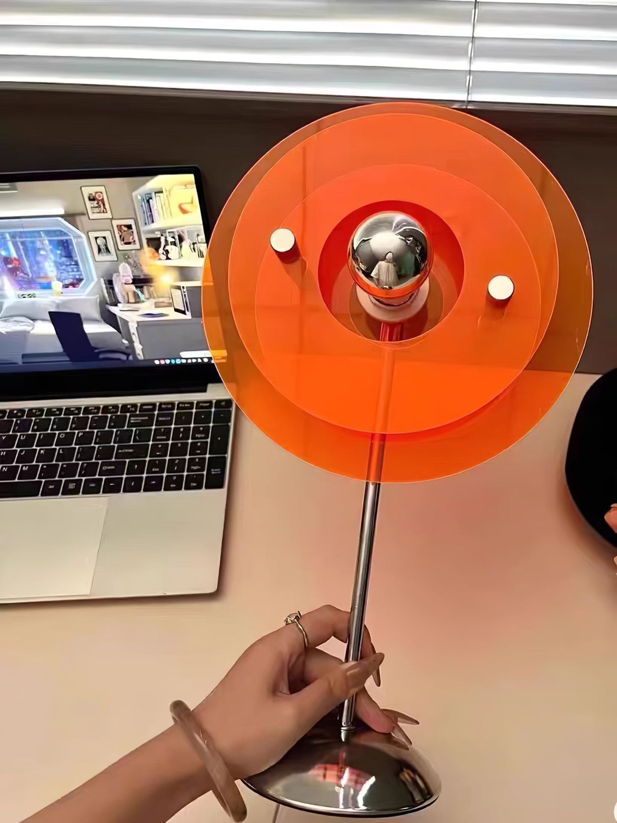 Modern Geometric Table Lamp Orange Acrylic Disc Design - Product detail 24