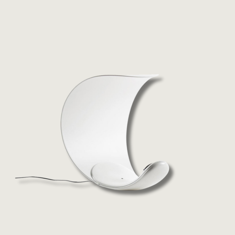 Modern Curl Table Lamp White Aluminum Design - Product showcase