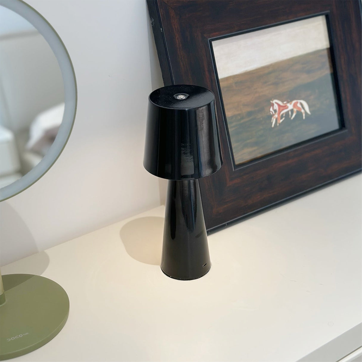 Modern Rechargeable Table Lamp Conical Metal Design - Product detail 16