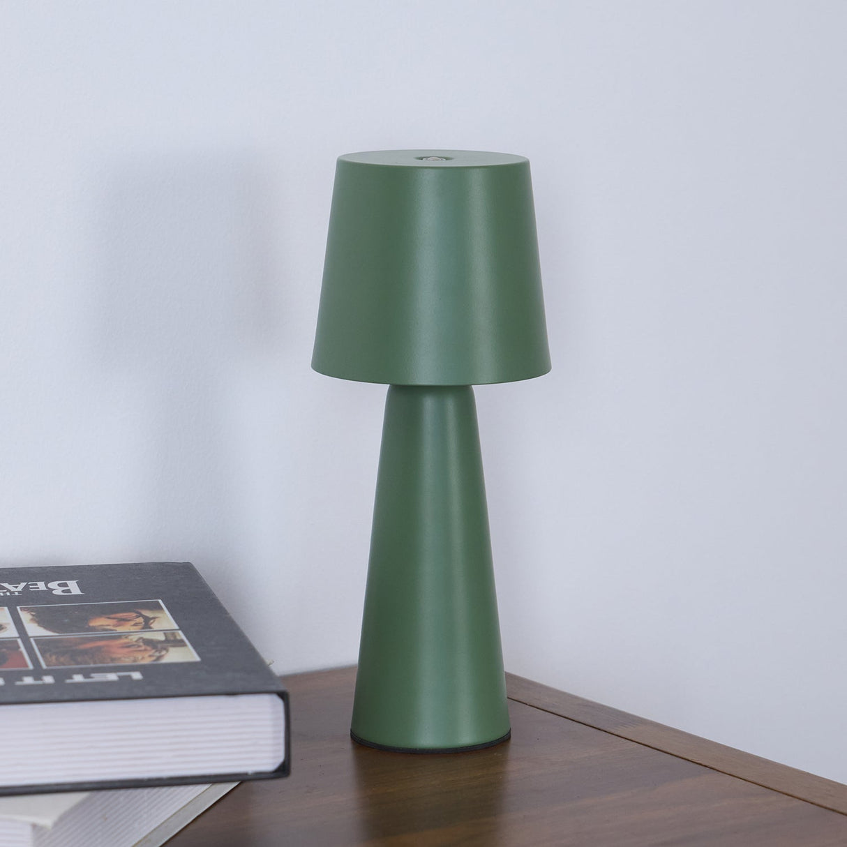 Modern Rechargeable Table Lamp Conical Metal Design - Product detail 24