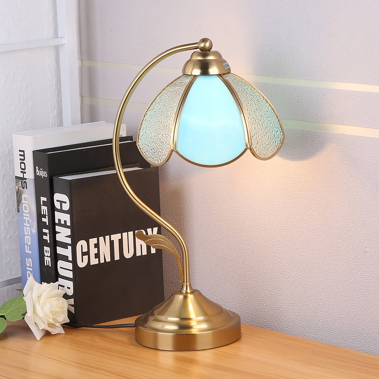 Floral Glass Table Lamp Brass Frame with Petal Shade - Product detail 12