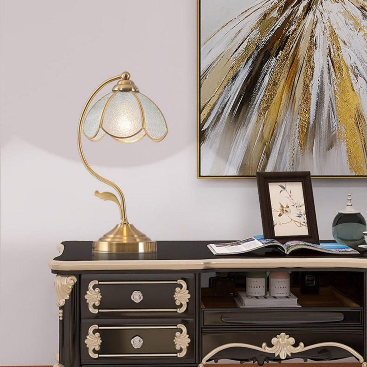 Floral Glass Table Lamp Brass Frame with Petal Shade - Product detail 4
