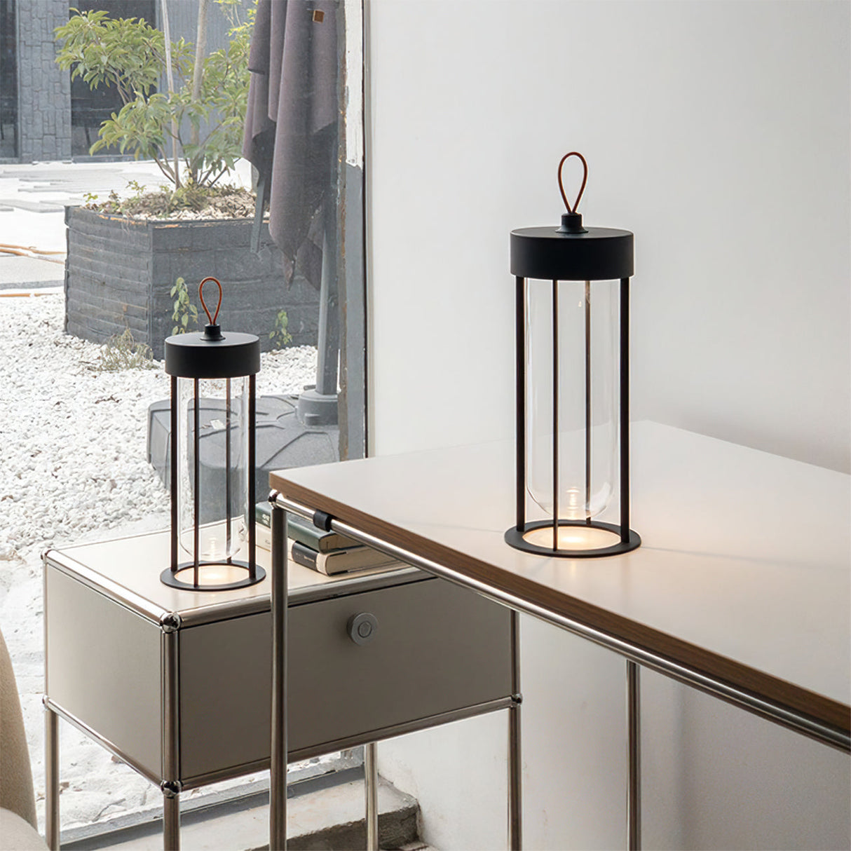 Portable LED Table Lamp Glass Cylinder Design with Leather Handle - Product detail 8