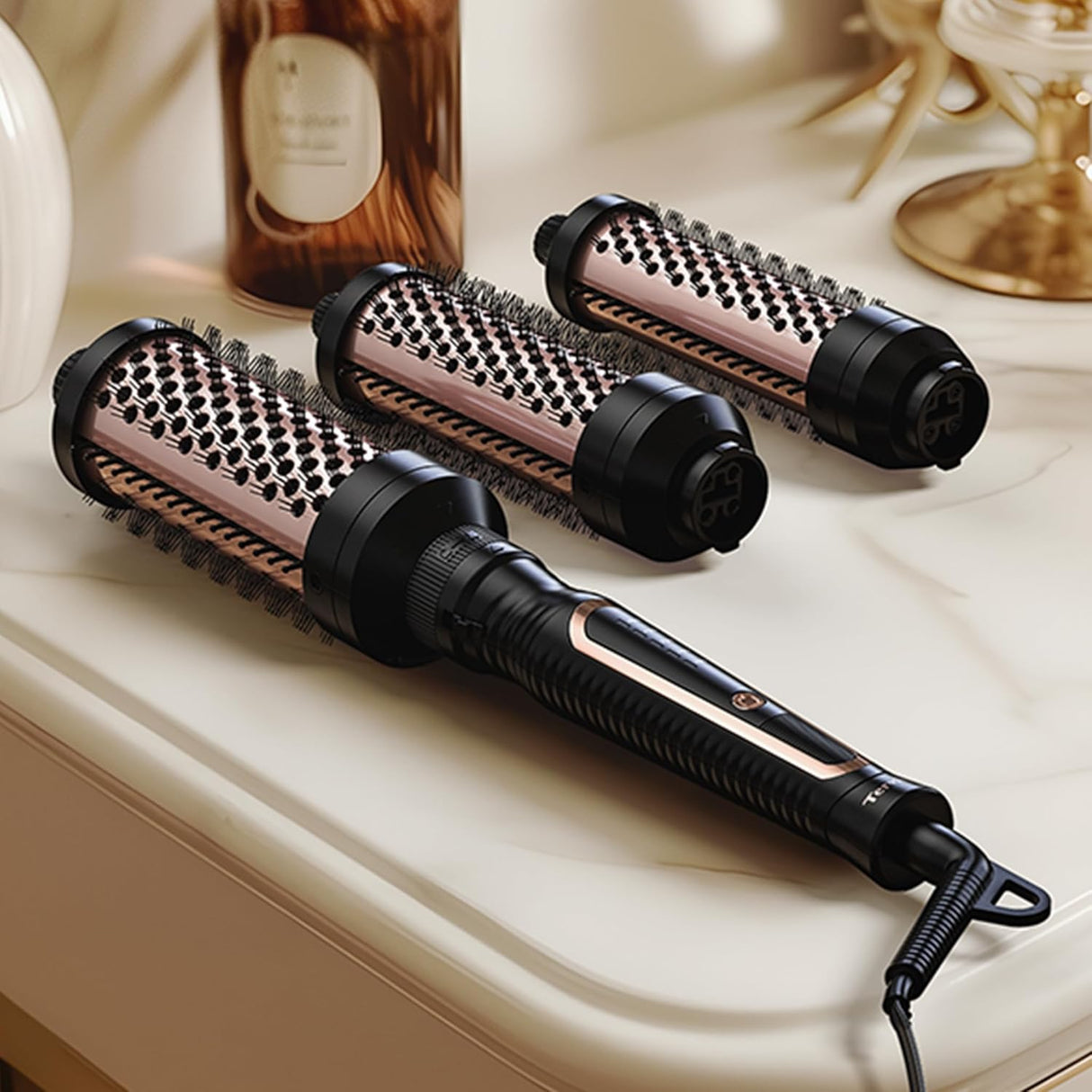 Ionic Hair Styling Brush 3-in-1 Heated Curling Tool - Product detail 4