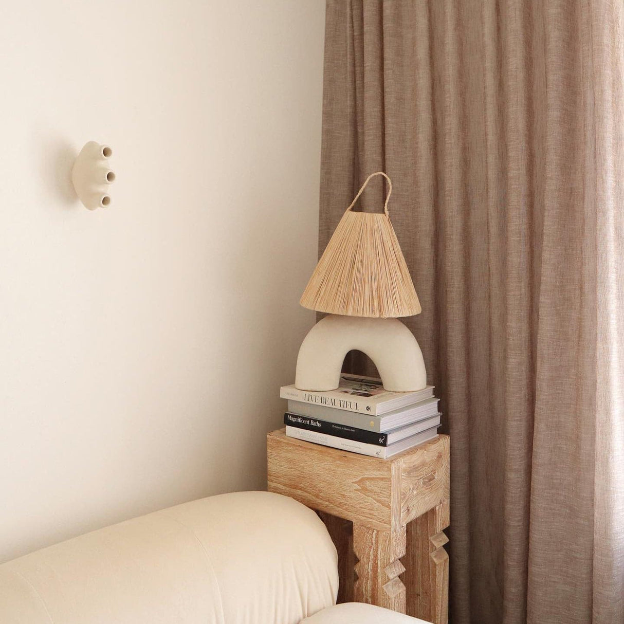 Modern Ceramic Table Lamp Curved Base with Raffia Shade - Product detail 28
