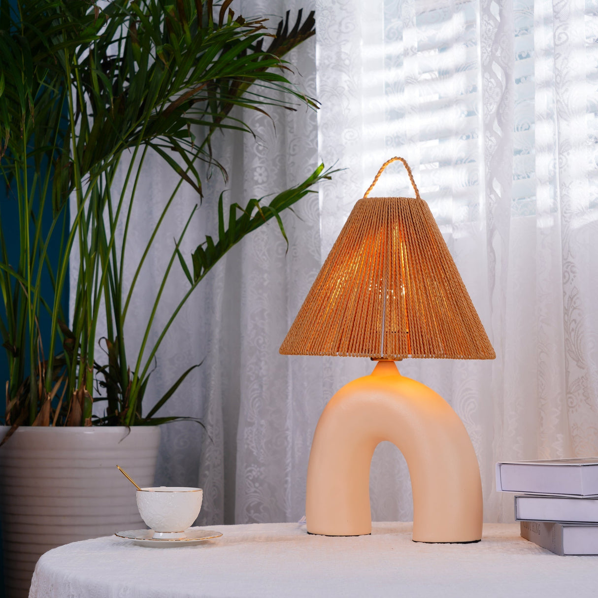 Modern Ceramic Table Lamp Curved Base with Raffia Shade - Product detail 11